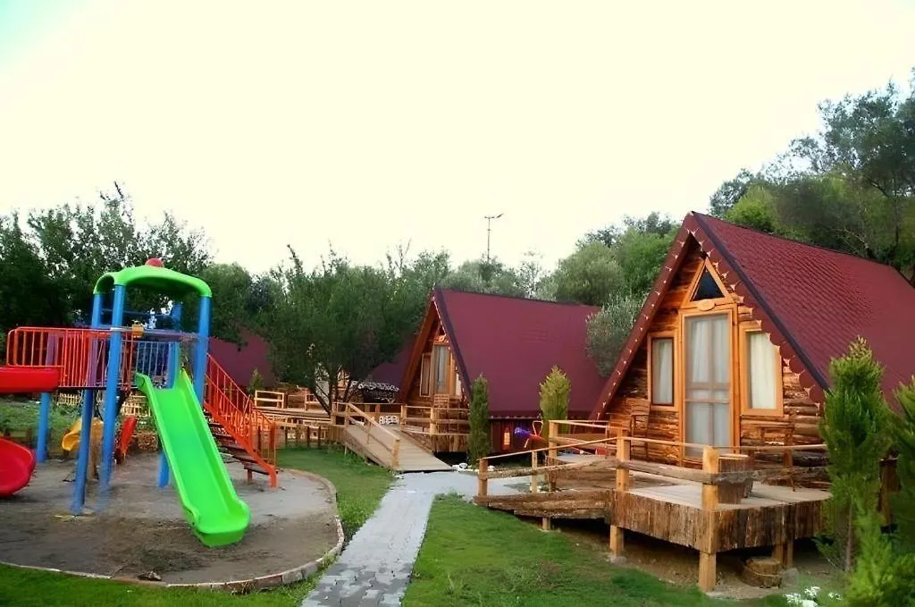 الشقق الفندقية ترابزونفي  Garden Uzungol 3*, ترابزون